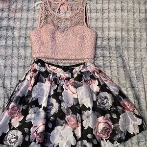 sequin hearts Pink black and grey dress size 9